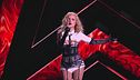 Showdown | Madonna canta "Papa don't preach"
