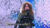 La leggenda Loredana Bertè canta "In alto mare"