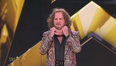 La celebrità che interpreta Zucchero è...