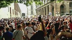 "No al green pass", nelle piazze la rabbia dei no vax