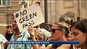 No green pass: tensione ma pochi in piazza