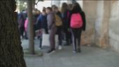 Rientro a scuola, tra green pass e classi pollaio