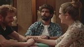 Tirso e la complicità tra Julia e Leo