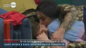 Gf vip, bacio notturno tra Manuel e Lulù