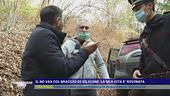 Il No Vax col braccio di silicone