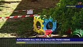 Auto piomba sull'asilo, il giallo del freno a mano