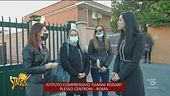 Scuola, bambini per strada