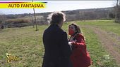 Auto fantasma: Rajae aggredita con sputi e spintoni