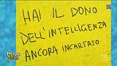 Cartelli e umorismo a buon mercato