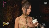 Emily Ratajkowski e il vestito illuminante