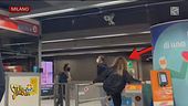 In metro senza biglietto, l'esperimento di Striscia a Milano