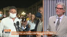 La piazza contro il green pass