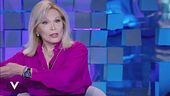 Amanda Lear racconta della sfilata di Jean-Paul Gaultier