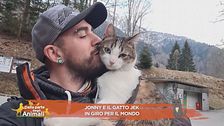 Johnny e il gatto Jek in giro per il mondo