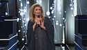 Iva Zanicchi canta "Non pensare a me"