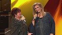 Iva Zanicchi e Orietta Berti cantano "Romagna mia"