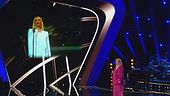 L'omaggio di Iva Zanicchi a Raffaella Carrà