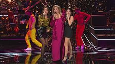 Iva Zanicchi, Anna Tatangelo e Bianca Atzei: il medley di Raffaella Carrà