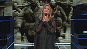 Iva Zanicchi canta "La riva bianca, la riva nera"