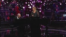 Iva Zanicchi canta "Accarezzami amore"