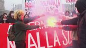 Gli studenti tornano in piazza