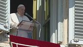 "Imploro che cessino gli attacchi"