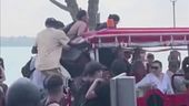 Rissa al lago, violenze sul treno
