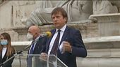 Addio alla mascherina dal 15 giugno