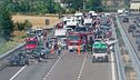 Contromano in autostrada, due morti