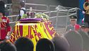 Trenta ore in coda per dire addio alla Regina