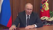 Putin minaccia e chiama alle armi