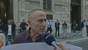 Bollette bruciate in piazza