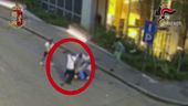 Movida violenta, trapper in manette