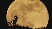 Nasa, ecco il origini della luna