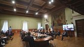 Meloni tira dritto sulla manovra