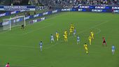 Piedi italiani in fuga: tanti stranieri in campo