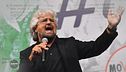 L'inchiesta sui soldi presi da Grillo