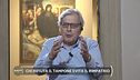 Mascherine obbligatorie sui treni ma non sugli aerei, l'originale punto di vista di Vittorio Sgarbi