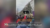 Guerra all'Ucraina - Cittadini a mani nude contro i carri armati