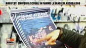 Manifesti omofobi a scuola, in fiamme la bandiera arcobaleno