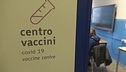 Giù contagi e vittime "Alleggerire misure"