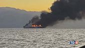 Fiamme sul traghetto in Grecia: "Un inferno"