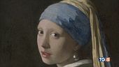 Opere imbrattate la scia continua