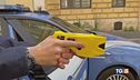 Da domani forze di polizia con il taser