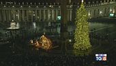 Si accende il Natale. Panettoni cari ma buoni