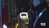 Cadavere carbonizzato in auto nel milanese