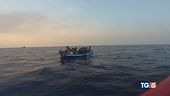 Sbarchi senza sosta "Più multe e sequestri"