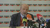 "No alle bandiere Nato" S'infiamma la polemica