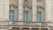 Andrea, Harry, Meghan neppure al balcone