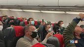 Mascherine in aereo restano obbligatorie